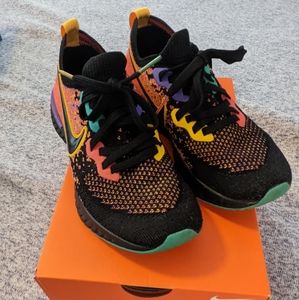 Nike Epic Flyknit 2, size 6.5